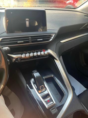 PEUGEOT 5008 1.5 BlueHDi 130CV S&S EAT8 Business rif. 24153326 - Foto 6