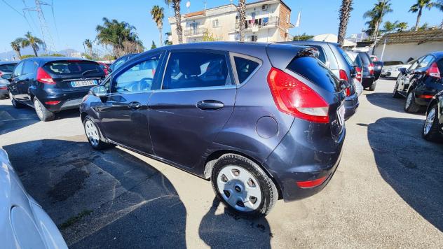 Ford Fiesta Fiesta+ 1.4 TDCi 68 CV 5p. - Foto 5