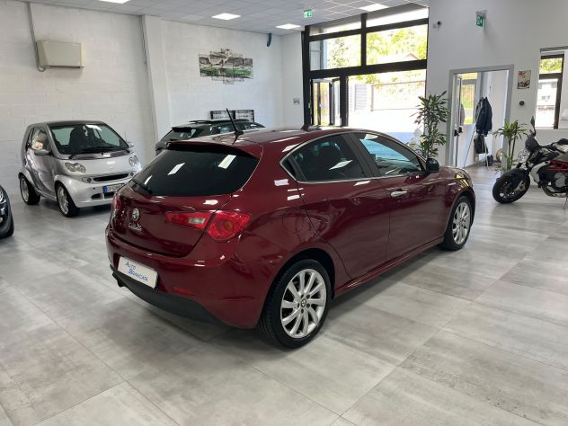 Alfa Romeo Giulietta 1.4 170cv - Foto 5