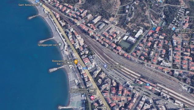 Singolo in vendita a Sestri Levante