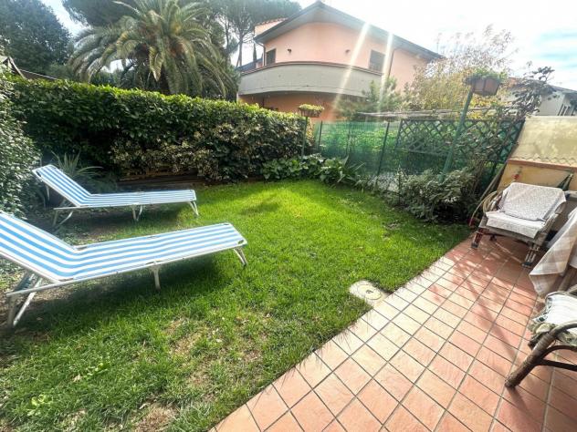 VILLINO di 5 vani e di 160 mq (CAMPI BISENZIO) rif. L1331_5 - Foto 2