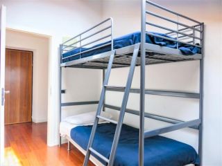 Posto letto per ragazzo in centro [TN_LCD21-A_D2]