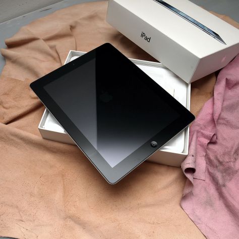 IPad Apple 64GB Wi-Fi nero Retina 4°Gen.+cover pelle PIQUADRO - Foto 5