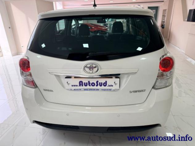 TOYOTA Verso 2.0 D Active 7 posti rif. 23896893 - Foto 5