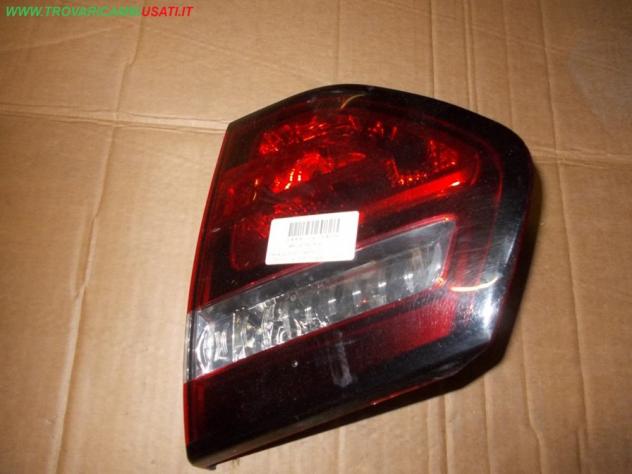 FANALE POST. PARTE INT. D. CITROEN C4 (B58) Picasso / GRAND C4 Picasso  Parti elettriche  Fanaleria  Fanali  Fanale post. dx. CITROEN - C4 Picasso / G