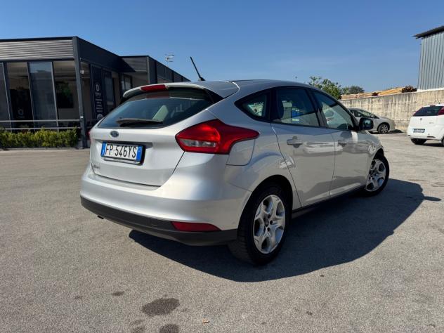 Ford Focus 1.5 TDCi 120 CV Start&Stop Titanium - Foto 6