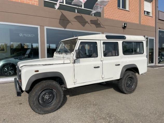LAND ROVER Defender Defender 110 2.5 Td5 cat S.W. SE rif. 22641688 - Foto 3