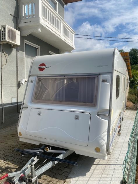 CARAVAN BURSTNER 390TK CON MOVER E VERANDA AFFARE