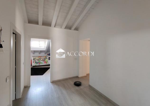 CASA INDIPENDENTE di 5 vani e di 400 mq (MASER) rif. BL082 - Foto 11