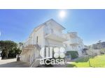 Bellissimo monolocale con servizio e terrazzi