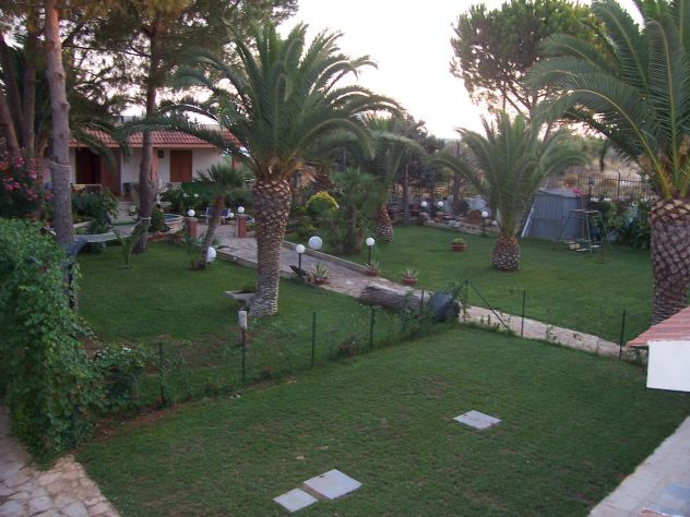 VILLETTA BIFAMILIARE - Foto 2