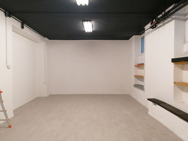 Studio-Atelier loft in seminterrato luminoso - Foto 5