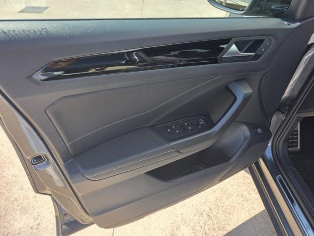 Volkswagen T-Roc 1.0 TSI R-Line - Foto 10