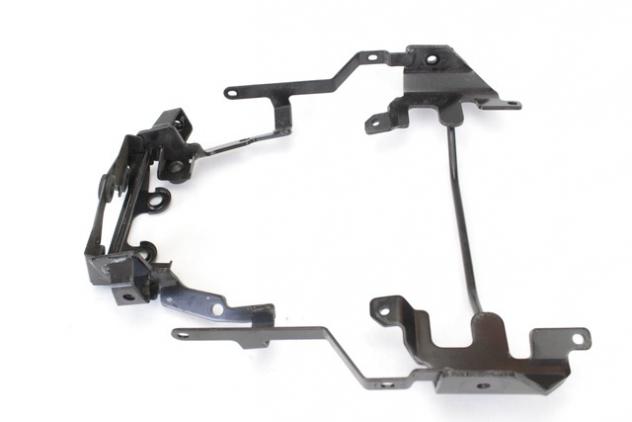 SUPPORTO CARENATURA POSTERIORE YAMAHA FZ1 FAZER GT 1000 2006 - 2016 3C3216170000 REAR FAIRING FENDER BRACKET