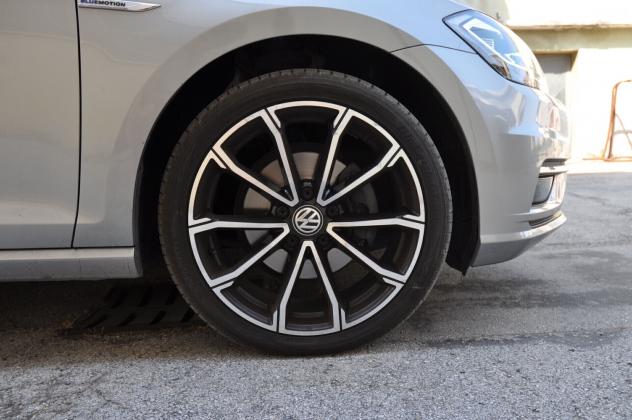 Volkswagen Golf 1.4 TGI DSG 5p. Highline BlueMotion - Foto 7