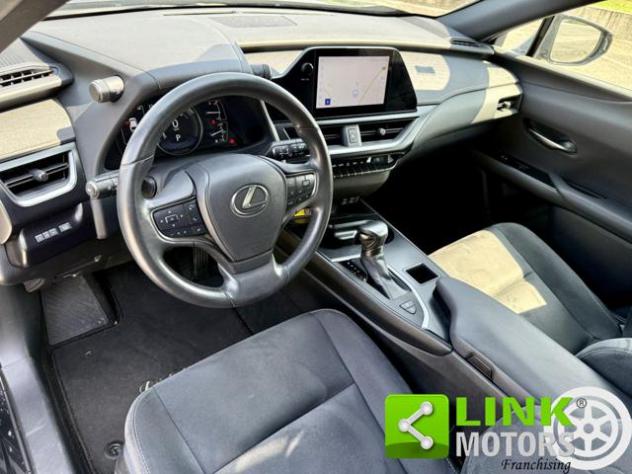LEXUS UX 250h UX Hybrid 4WD F Sport rif. 23592588 - Foto 2