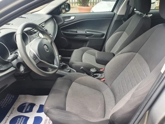 Alfa Romeo Giulietta 1.6 JTDm 120 CV Super - Foto 6