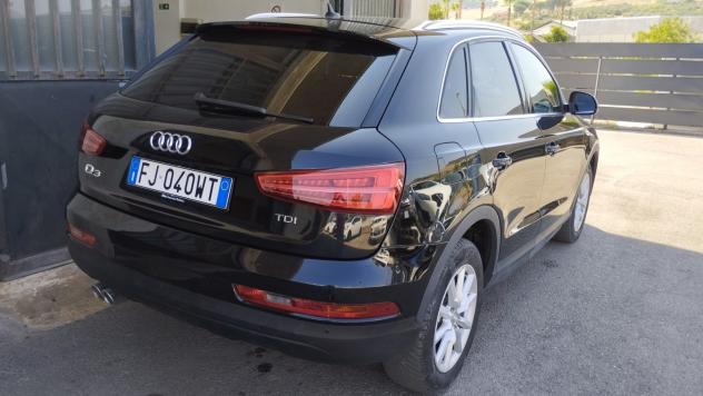 Audi Q3 2.0 TDI 120 CV Business - Foto 4