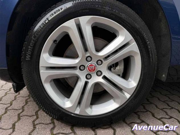 JAGUAR F-Pace 2.0d i4 mhev awd HSE TETTO TELECAMERA IVA ESPOSTA rif. 24145126 - Foto 10