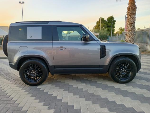 Land Rover Defender 90 3.0D I6 200 CV AWD Auto SE - Foto 5