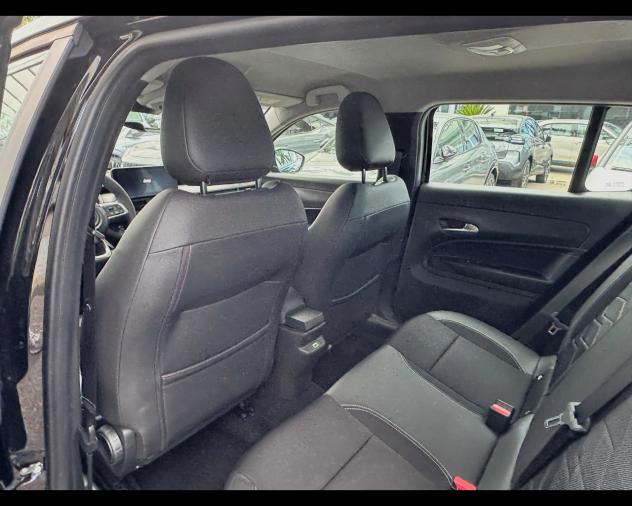 Jeep Avenger 1.2 turbo Altitude fwd 100cv - Foto 10