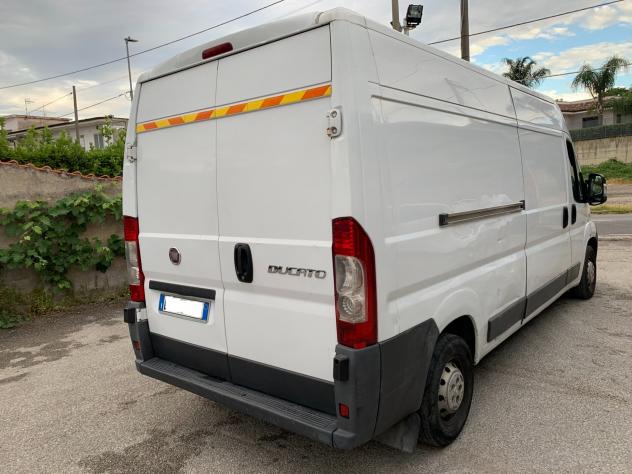 NOLEGGIO AUTO/ FURGONI/ MINIVAN - Foto 2