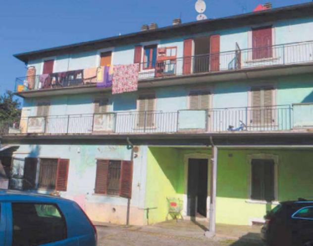 Immobile in asta di 83 m², box auto in vendita a Albano Sant'Alessandro - Foto 3
