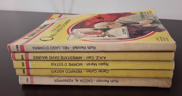 IL GIALLO MONDADORI, NUMERI 1241-1308-1397-1643-1768. - Foto 4