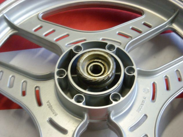 Cerchio Anteriore Gilera RV 125 - Foto 4
