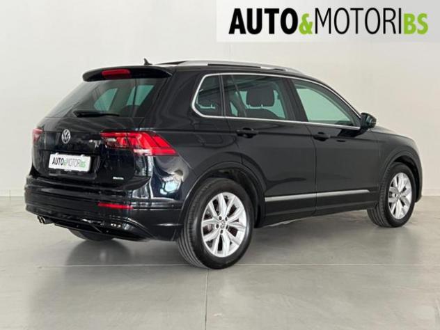 VOLKSWAGEN Tiguan 2.0 TDI SCR 4MOTION Business BlueMotion rif. 24170942 - Foto 4