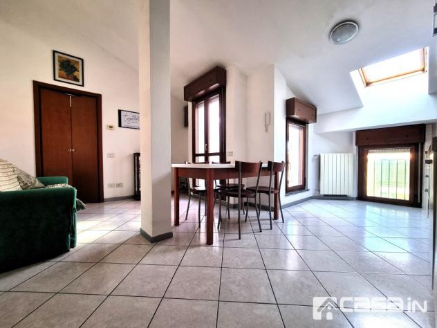 CARAVAGGIO - AMPIO DUE LOCALI CON TERRAZZO: Nella zona semi-centrale del Comune di Caravaggio, proponiamo ampio appartamento ARREDATO di 2 locali post - Foto 5