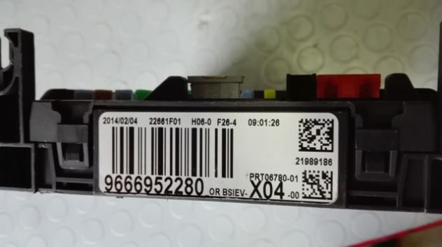 Body computer Citroen C3 1.2 del 2014 (9666952280) - Foto 3