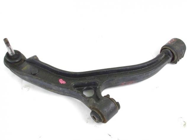 04766542AD BRACCIO OSCILLANTE ANTERIORE DESTRO CHRYSLER VOYAGER 2.8 D 110KW AUT 5P (2007) RICAMBIO USATO