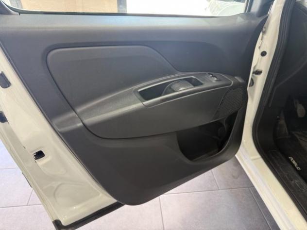 FIAT Doblo 1.3 Mjet 95cv E6D N1 Easy Combi - autocarro 5 post rif. 23799793 - Foto 9