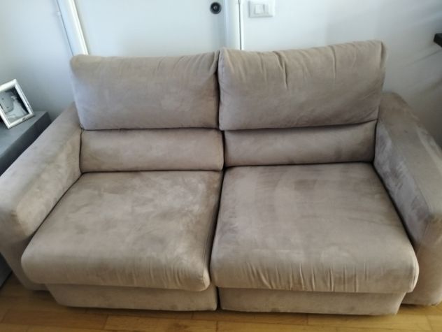 Divano poltronesofa' 3 posti con seduta estraibile antimacchia