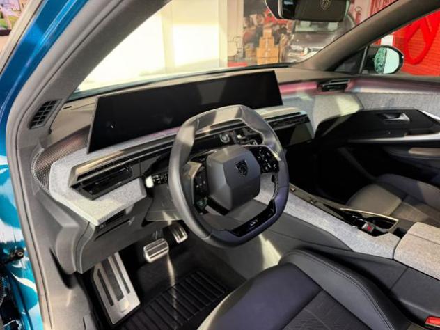 PEUGEOT 5008 Hybrid 145 e-DCS6 GT rif. 24234641 - Foto 10