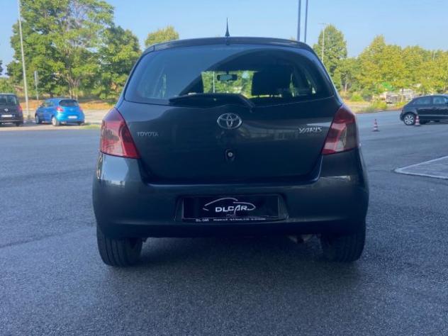 TOYOTA Yaris 1.0 5P. rif. 23938071 - Foto 9