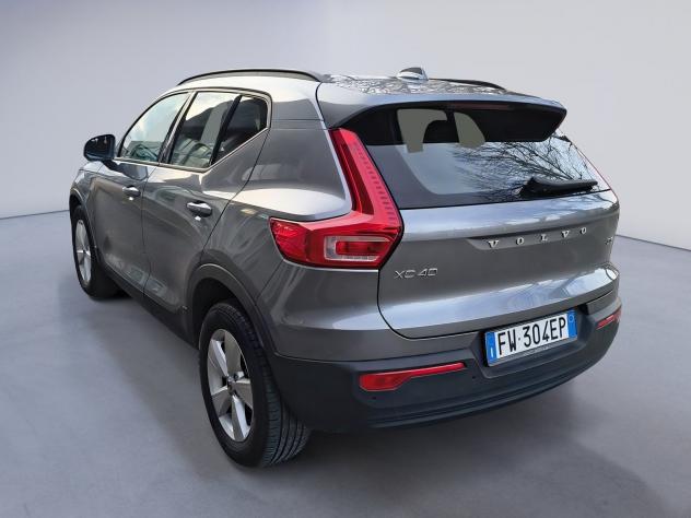 Volvo XC40 2.0 D3 Geartronic Business 150 CV - Foto 4