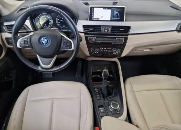 BMW X1 xDrive 25e Business Advantage automatico - Foto 4