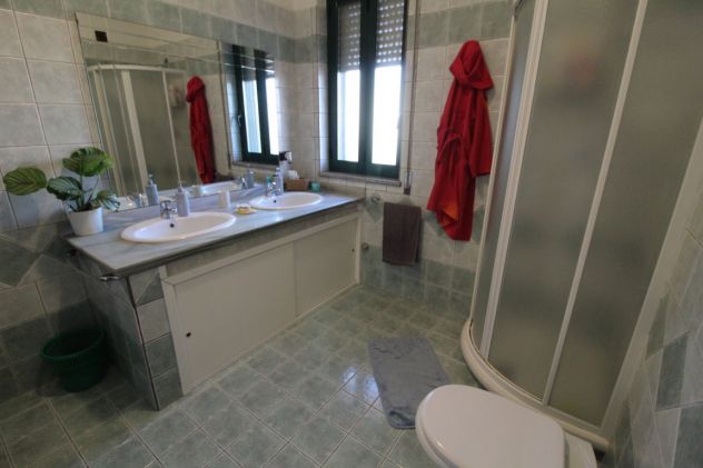 VILLA INDIPENDENTE VIA FRATELLI BANDIERA MARUGGIO - Foto 7