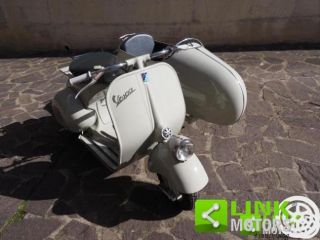 PIAGGIO Vespa 125 faro basso MOTOCARROZZETTA rif. 23753032
