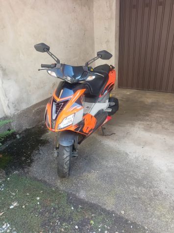 Aprilia SR 50 2006 - Foto 2