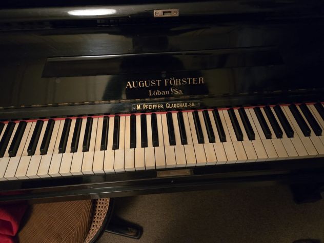 VENDO PIANOFORTE AUGUST FRSTER MILANO - Foto 2