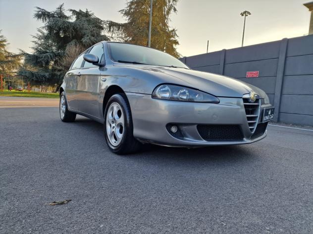 Alfa Romeo 147 1.6 16V TS 5 porte Exclusive - Foto 2
