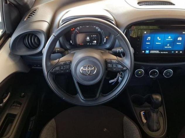 TOYOTA Aygo X 1.0 VVT-i 72 CV 5 porte Active S-CVT rif. 23968954 - Foto 8