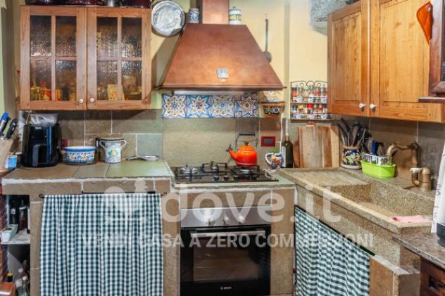 Villa di 250 m² con più di 5 locali e posto auto in vendita a Castel del Piano - Foto 12