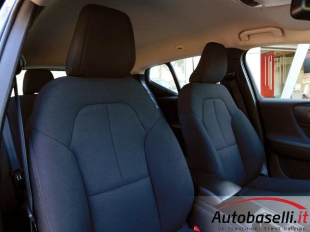 VOLVO XC40 T2 Essential rif. 23834706 - Foto 9