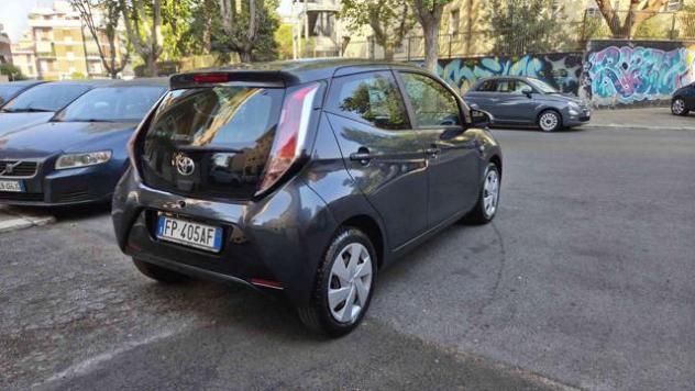 TOYOTA Aygo 1.0 VVT-i 69 CV 5 porte x-business rif. 23980418 - Foto 4