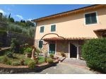 Terratetto in vendita a Lappato - Capannori 187 mq  Rif: 1069869