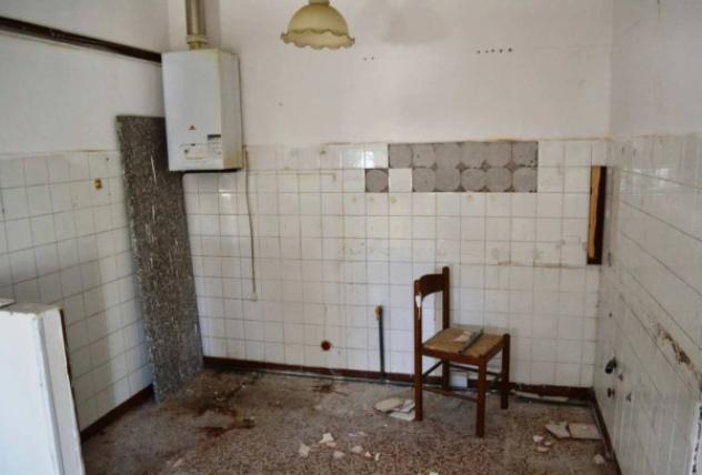 Immobile in asta di 134 m² con più di 5 locali e box auto in vendita a Isola della Scala - Foto 4